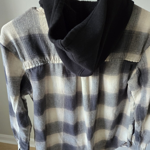 🌸Pre-Owned Girls Cozy Sweaters for Every Style. Size:XL(14-16). Bundle. - Picture 3 of 16